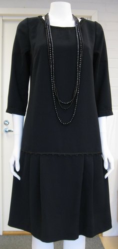 Flapper-mekko, 1920-luvun henkinen pikkumusta.