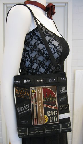 "Merkillinen" olkalaukku 2